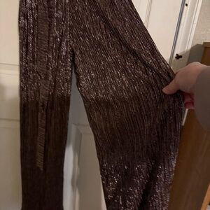 Sparkling pant suit